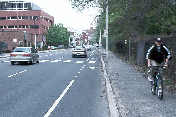 9905N11R05Concord Ave sidewalk rider.jpg (35541 bytes)